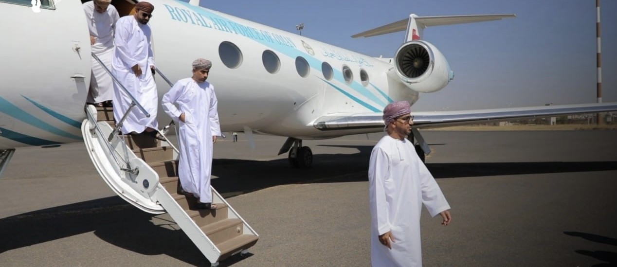 لابُد من صنعاء..الوفد العماني مجدداً، ماذا في الحقيبة هذه المرة!